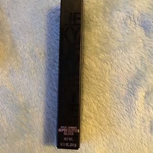 kylie super glitter gloss